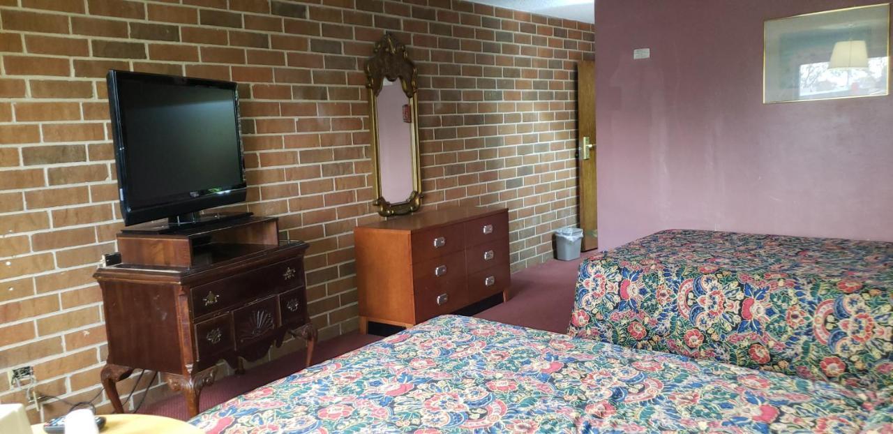 Plaza Inn Motel Calumet Park Екстериор снимка